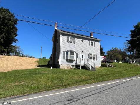 125 N Locust Lake Road Hope NJ 07825