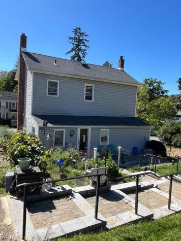 125 N Locust Lake Road Hope NJ 07825