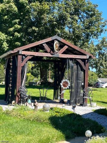125 N Locust Lake Road Hope NJ 07825