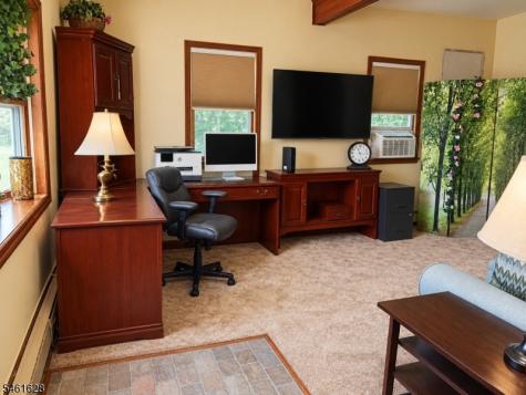 125 N Locust Lake Road Hope NJ 07825