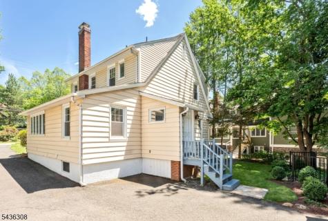 552 Hillcrest Road Ridgewood Village NJ 07450