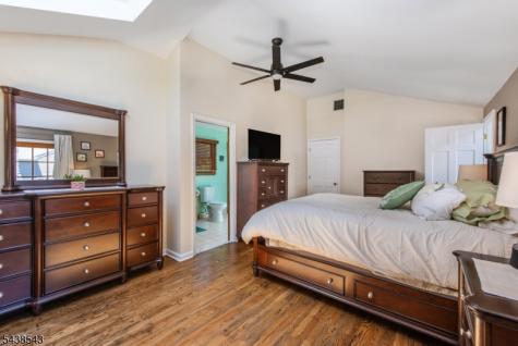 4 Brookhill Place Little Falls NJ 07424