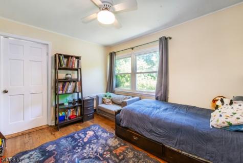 4 Brookhill Place Little Falls NJ 07424