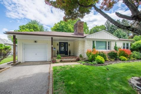 4 Brookhill Place Little Falls NJ 07424
