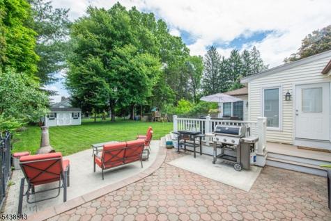 4 Brookhill Place Little Falls NJ 07424