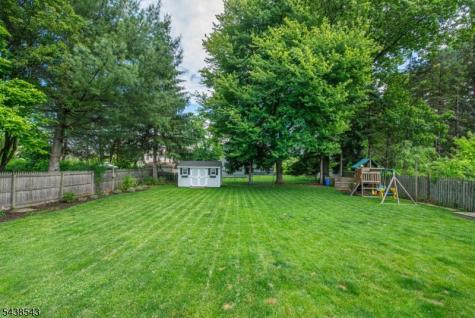4 Brookhill Place Little Falls NJ 07424