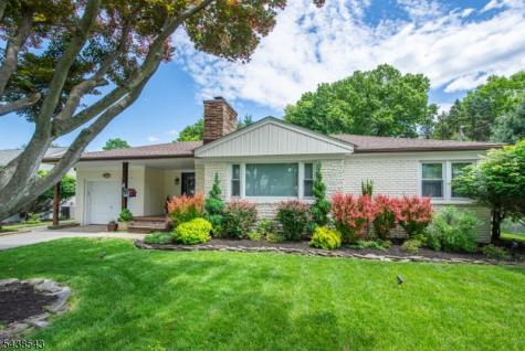 4 Brookhill Place Little Falls NJ 07424
