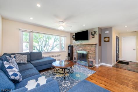 4 Brookhill Place Little Falls NJ 07424
