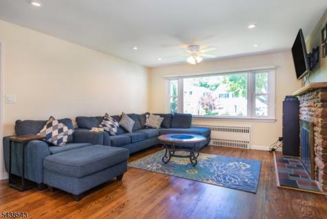 4 Brookhill Place Little Falls NJ 07424