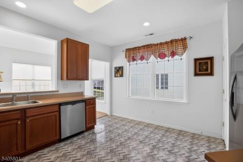 211 Bradwick Way Marlboro NJ 07746
