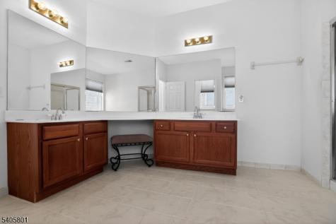 211 Bradwick Way Marlboro NJ 07746