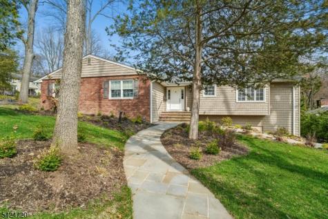 21 Tremont Terrace Livingston NJ 07039
