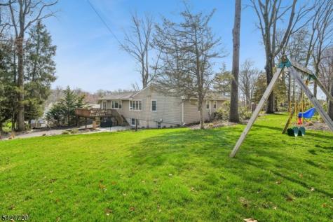 21 Tremont Terrace Livingston NJ 07039