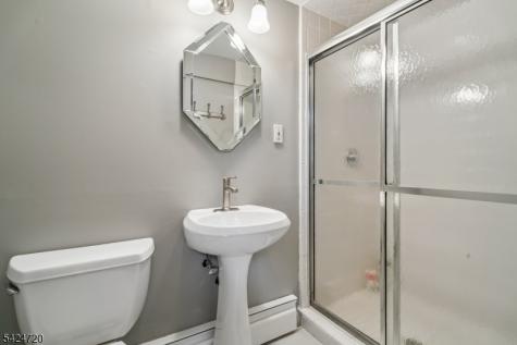 21 Tremont Terrace Livingston NJ 07039