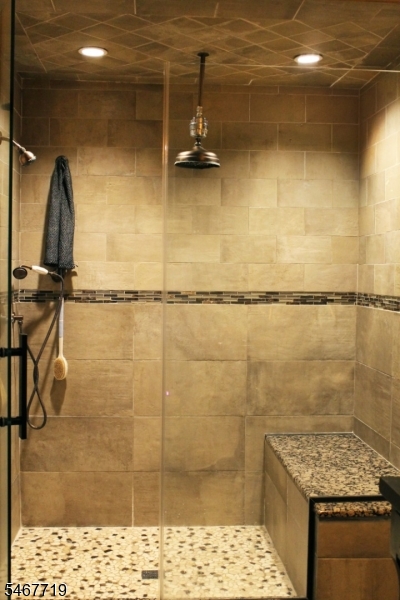 25 Waterside Drive Jefferson NJ 07849