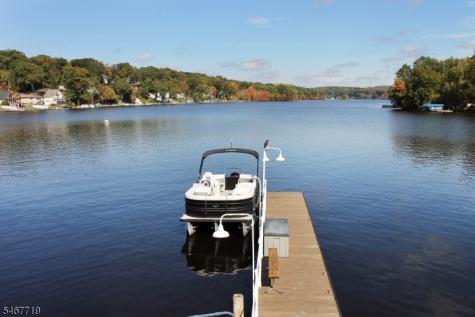 25 Waterside Drive Jefferson NJ 07849