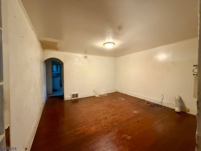 267 S 18th Street Newark NJ 07103