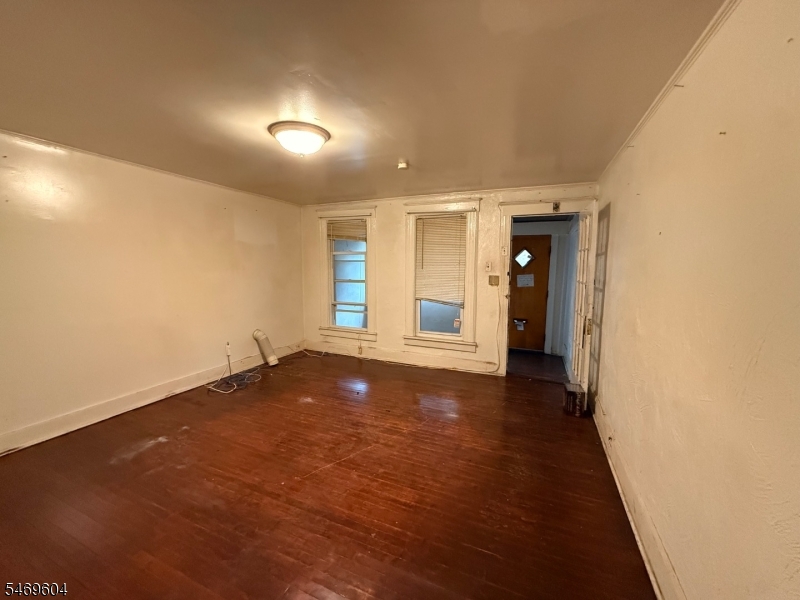 267 S 18th Street Newark NJ 07103