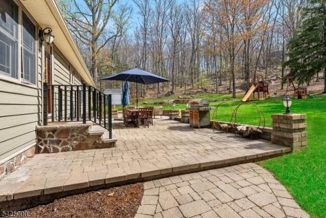 21 Turkey Hill Road Montville NJ 07005