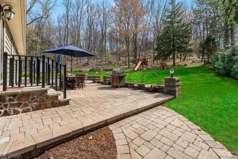 21 Turkey Hill Road Montville NJ 07005