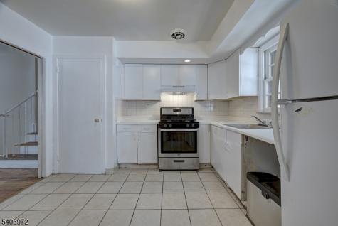 27 Old Short Hills Road West Orange NJ 07052