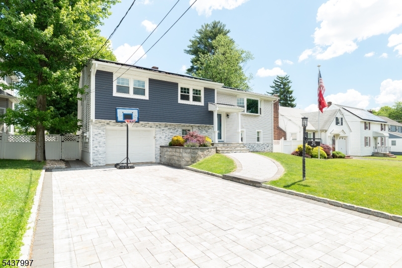 411 Lum Avenue Union NJ 07083