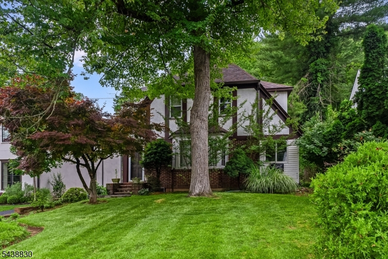 619 Maitland Avenue Teaneck NJ 07666