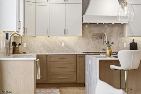 125 Tudor Oval Westfield NJ 07090