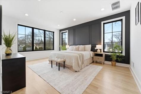 125 Tudor Oval Westfield NJ 07090