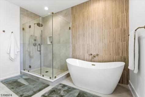 125 Tudor Oval Westfield NJ 07090