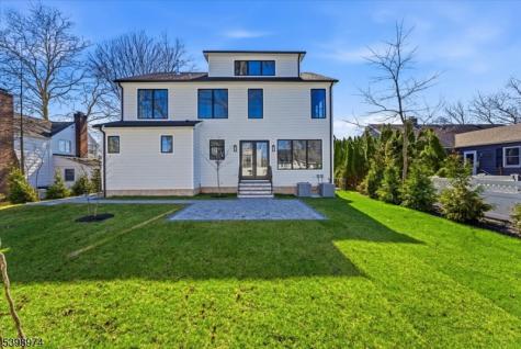 125 Tudor Oval Westfield NJ 07090