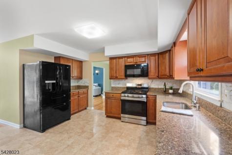 173 Beekman Lane Hillsborough NJ 08844