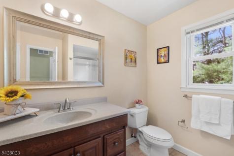 173 Beekman Lane Hillsborough NJ 08844