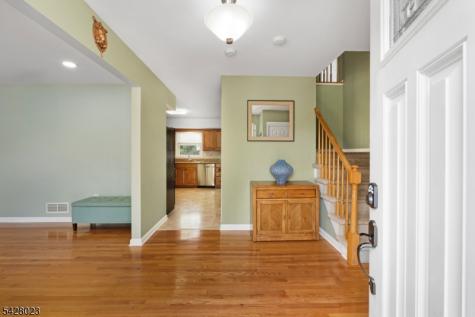 173 Beekman Lane Hillsborough NJ 08844