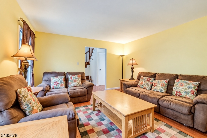 154 Dutton Street Franklin NJ 08873