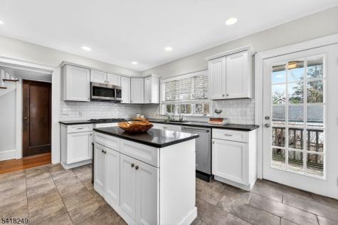 170 Christopher Street Montclair NJ 07042