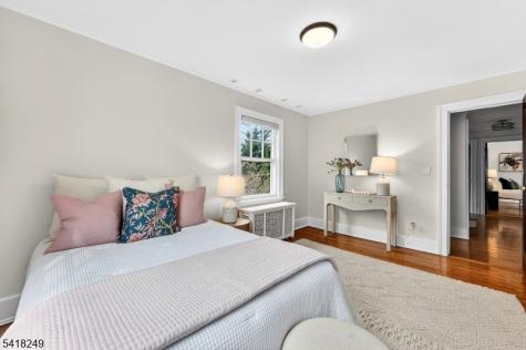 170 Christopher Street Montclair NJ 07042