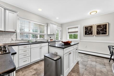 170 Christopher Street Montclair NJ 07042
