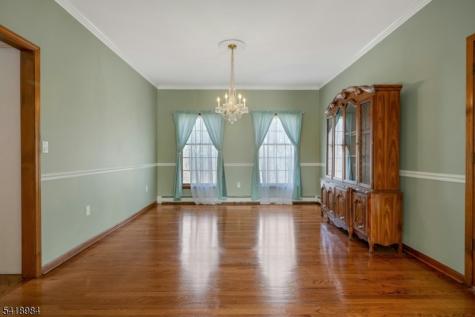 5 Noble Court Washington NJ 07853