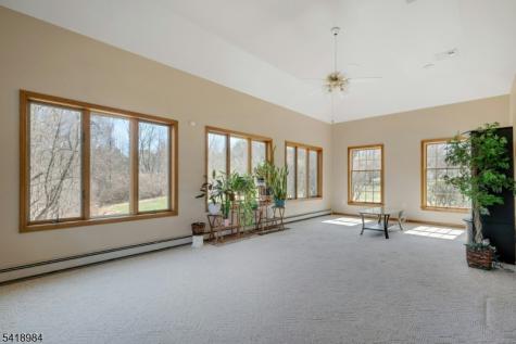 5 Noble Court Washington NJ 07853