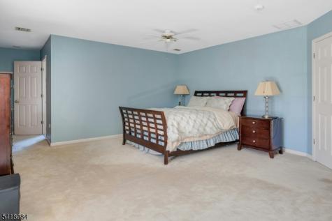 5 Noble Court Washington NJ 07853