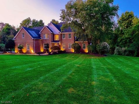 5 Noble Court Washington NJ 07853