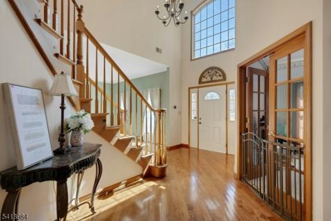 5 Noble Court Washington NJ 07853