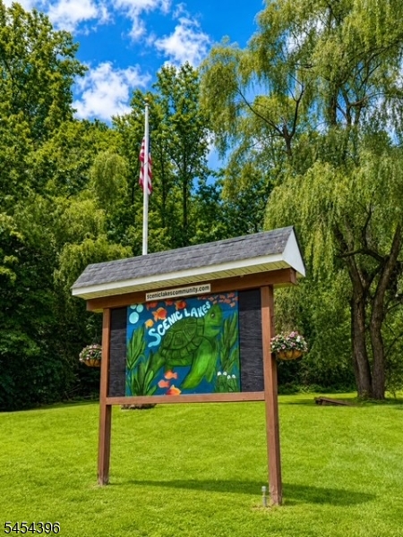 21 Woodland Trail S Vernon NJ 07419