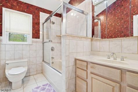 4 Winfield Drive Parsippany-troy Hills NJ 07054