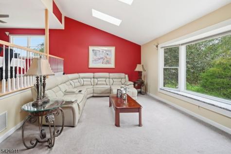 4 Winfield Drive Parsippany-troy Hills NJ 07054