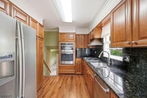 4 Winfield Drive Parsippany-troy Hills NJ 07054