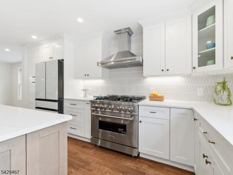29 Heron Road Livingston NJ 07039