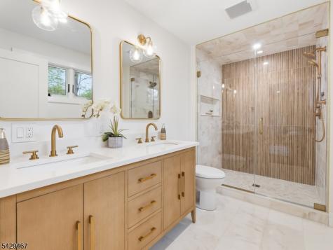 29 Heron Road Livingston NJ 07039