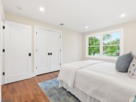29 Heron Road Livingston NJ 07039